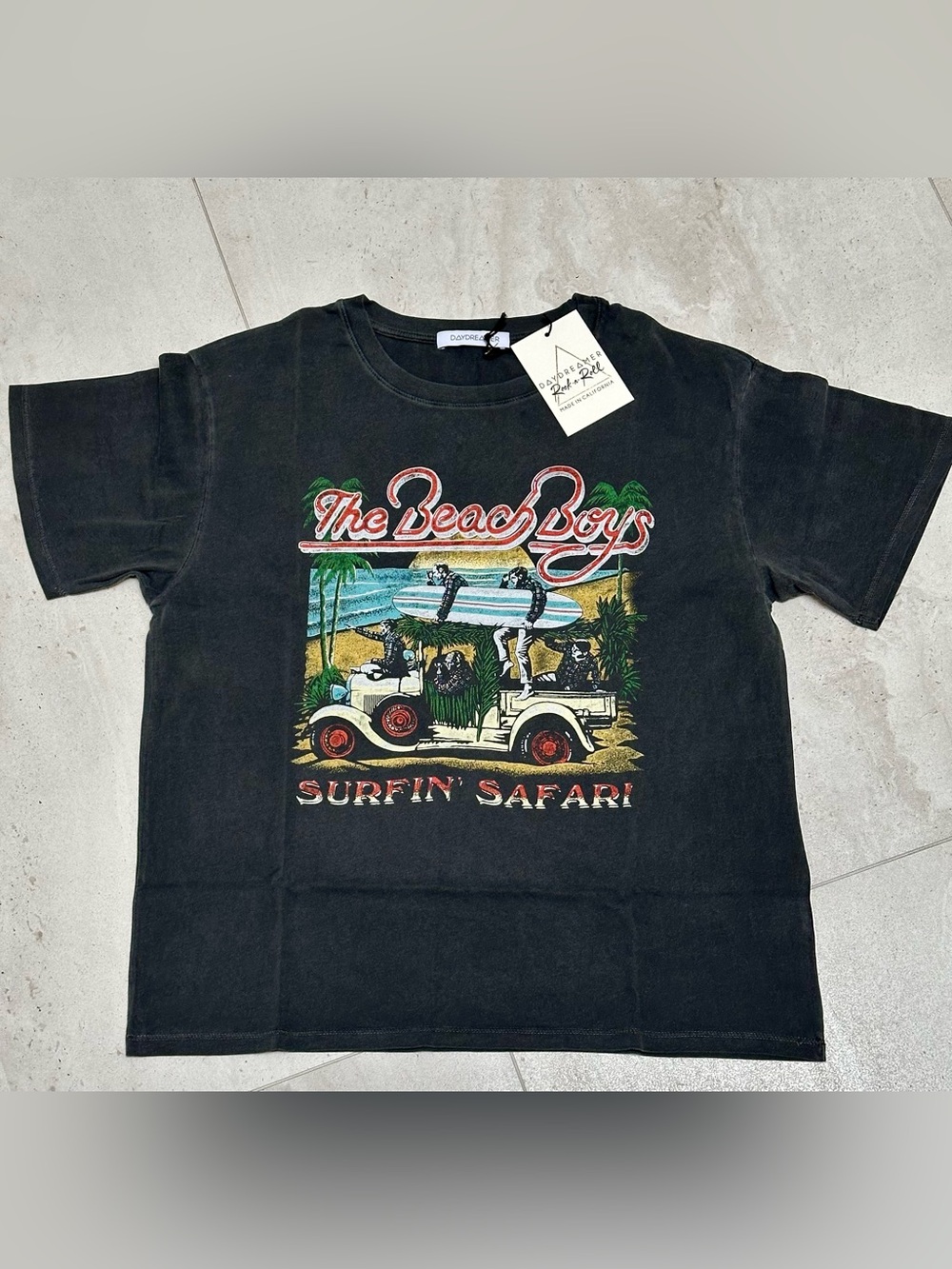 Daydreamer Beach Boys Surfin’ Safari Boyfriend Tee in Vintage Black - Picture 7 of 9